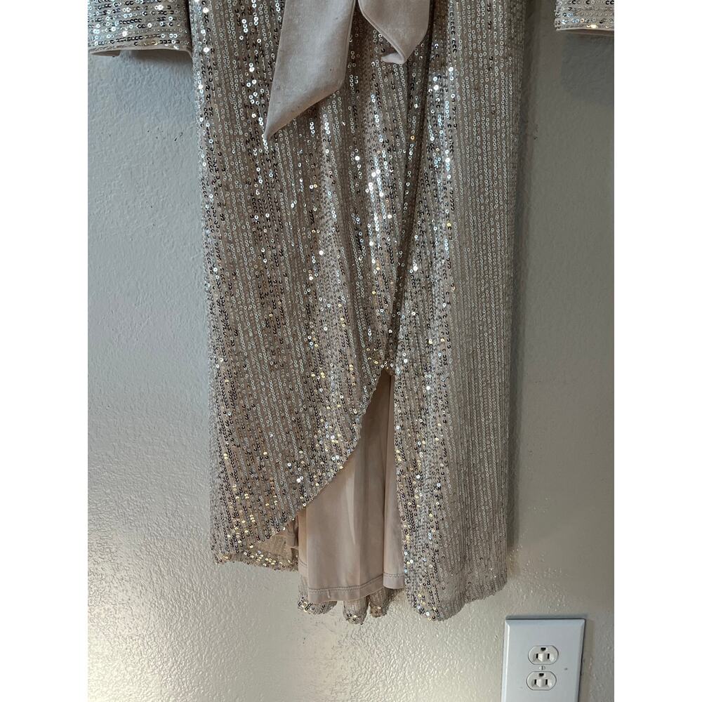 NWT Women's Lauren Conrad Champagne Sparkle Sequin V Neck Long Sleeve‎ Size XS - Picture 7 of 10